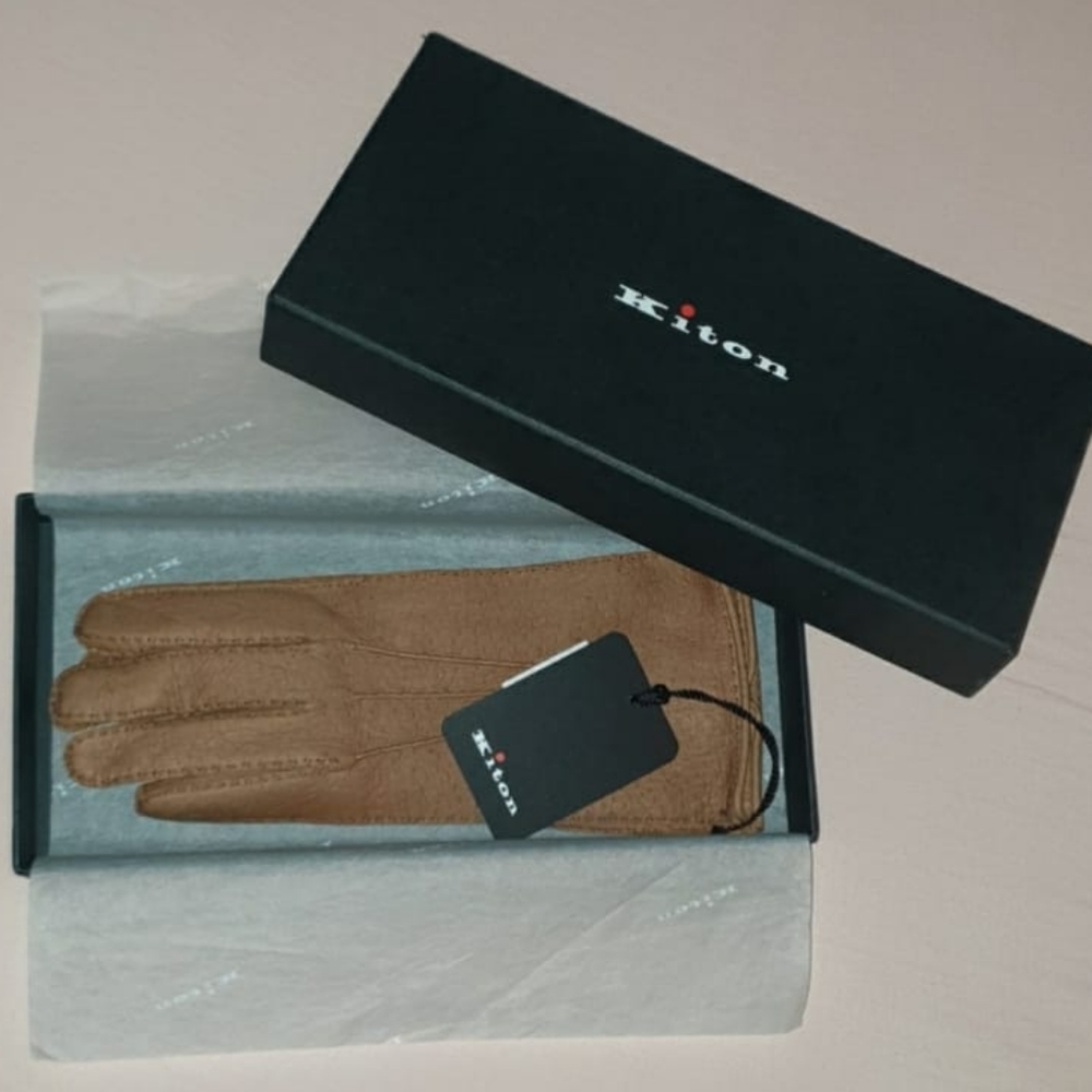 Kiton gloves